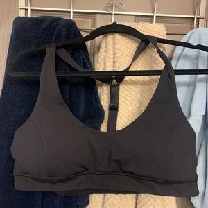 Black lululemon bra w logo
